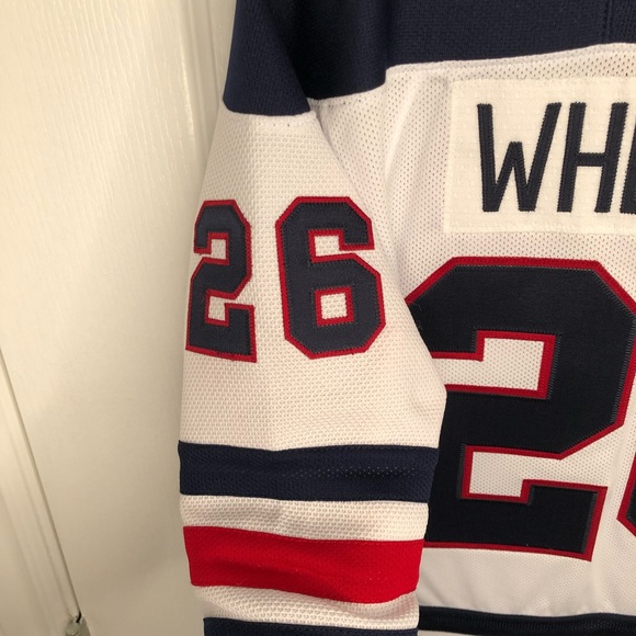 Reebok Womens NHL Jets Heritage Classic Blake Wheeler#26 Captain Jersey … - Picture 5 of 6